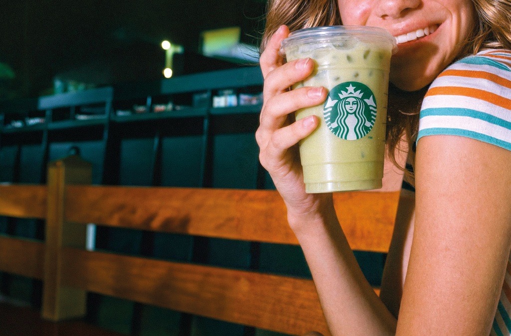 Starbucks'ta 1 İçecek Değerinde 15 Yıldız Hediyesi